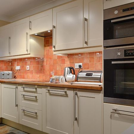 Three Rivers Cottage Pontneddfechan Екстер'єр фото